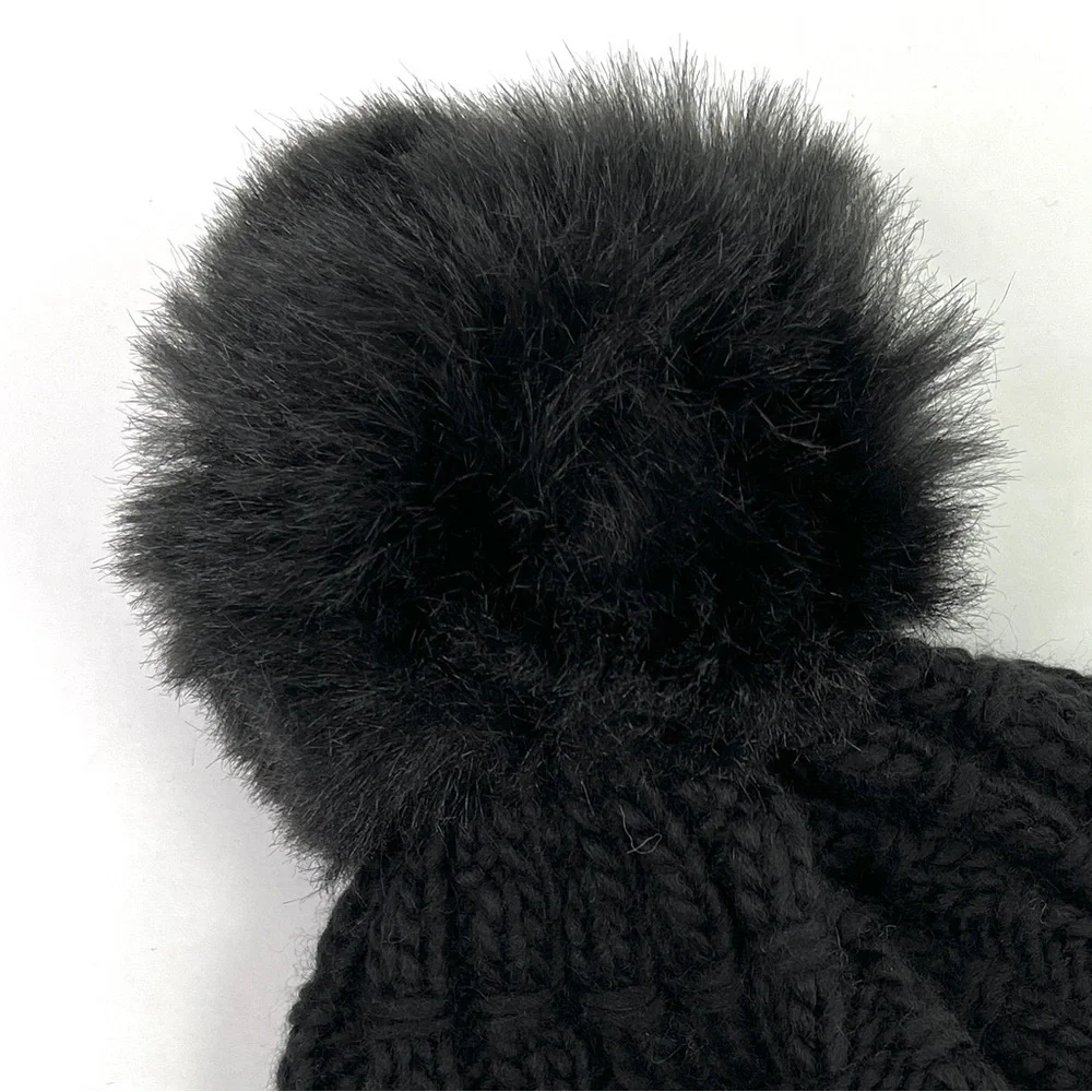 KYI KYI Cable Knit Beret With Faux Fur Pom NEW Black Beanie Hat